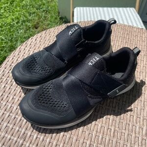 TIEMS Slipstream Cycling/Spin Shoe with SPD Clips Included